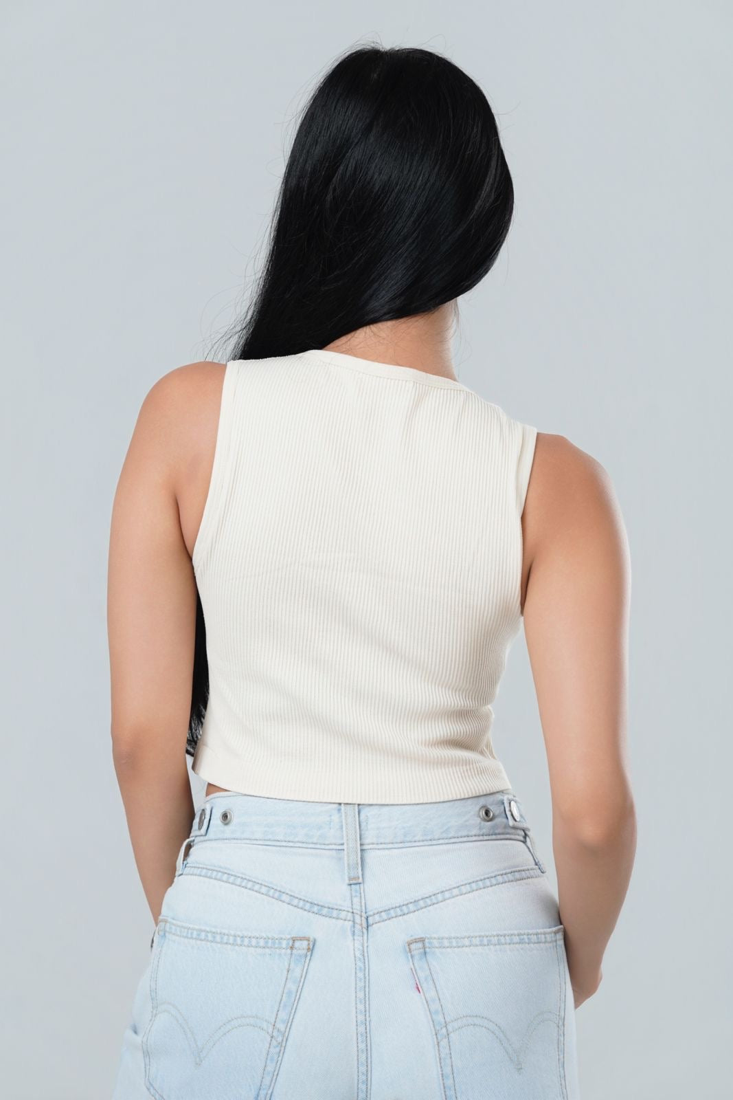 Metallic Clasp Ribbed Top