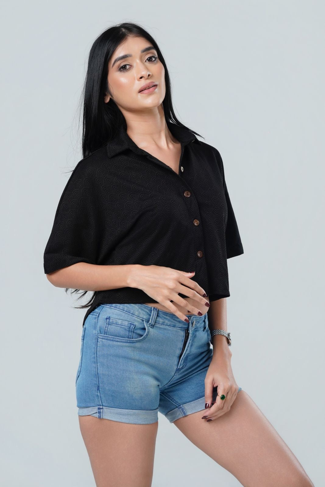 Textured Short Sleeve Cropped Shirt