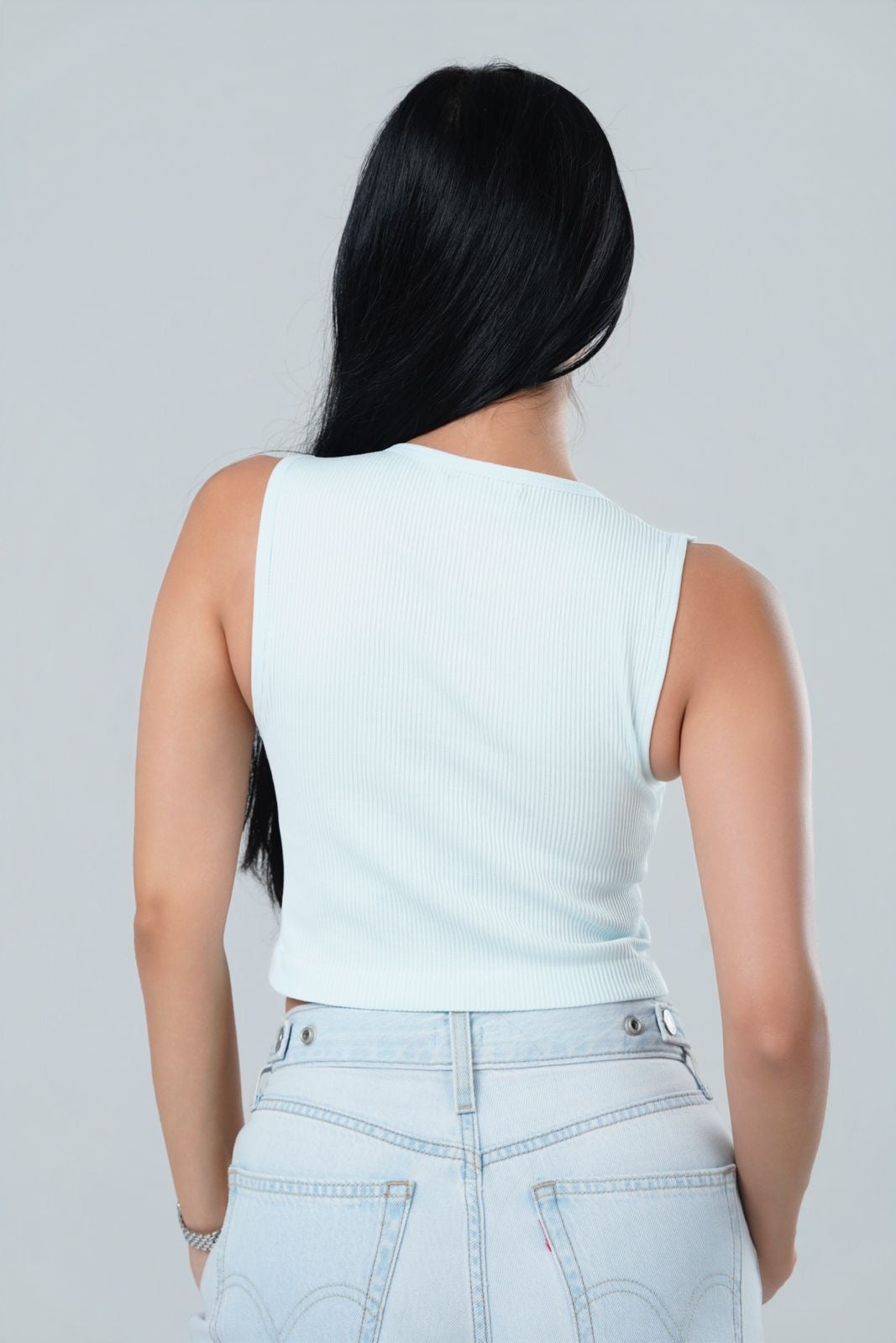Metallic Clasp Ribbed Top