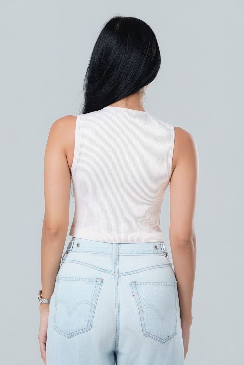 Metallic Clasp Ribbed Top